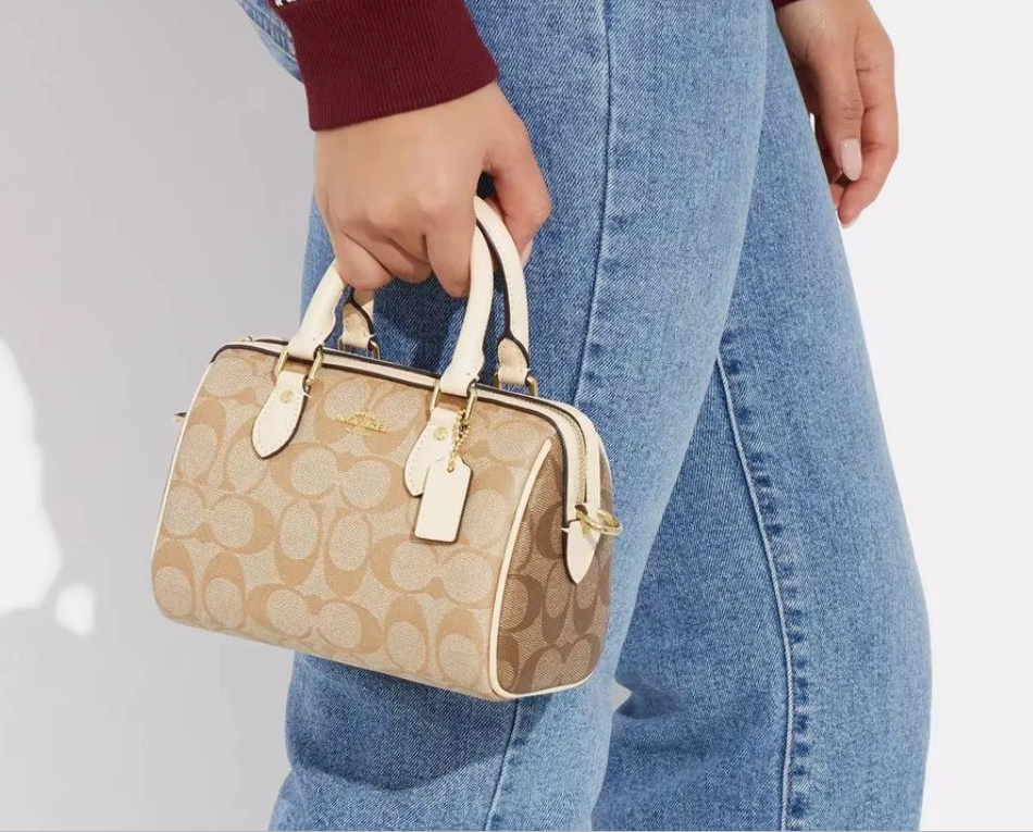 Coach Mini Rowan Crossbody Bag Beige hell